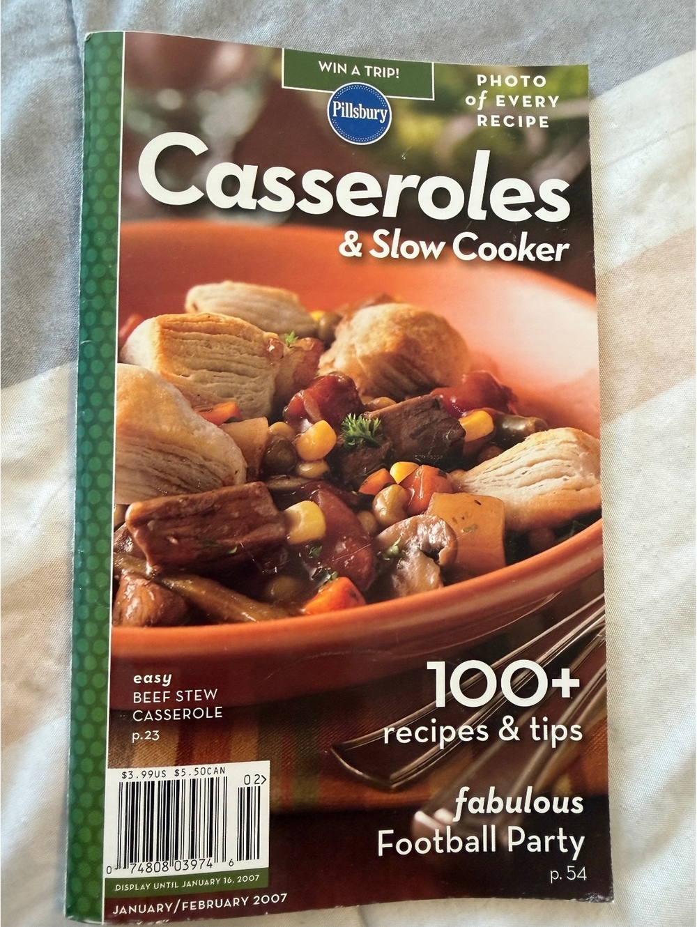 Pillsbury Casseroles & Slow Cooker Magazine January/February 2007